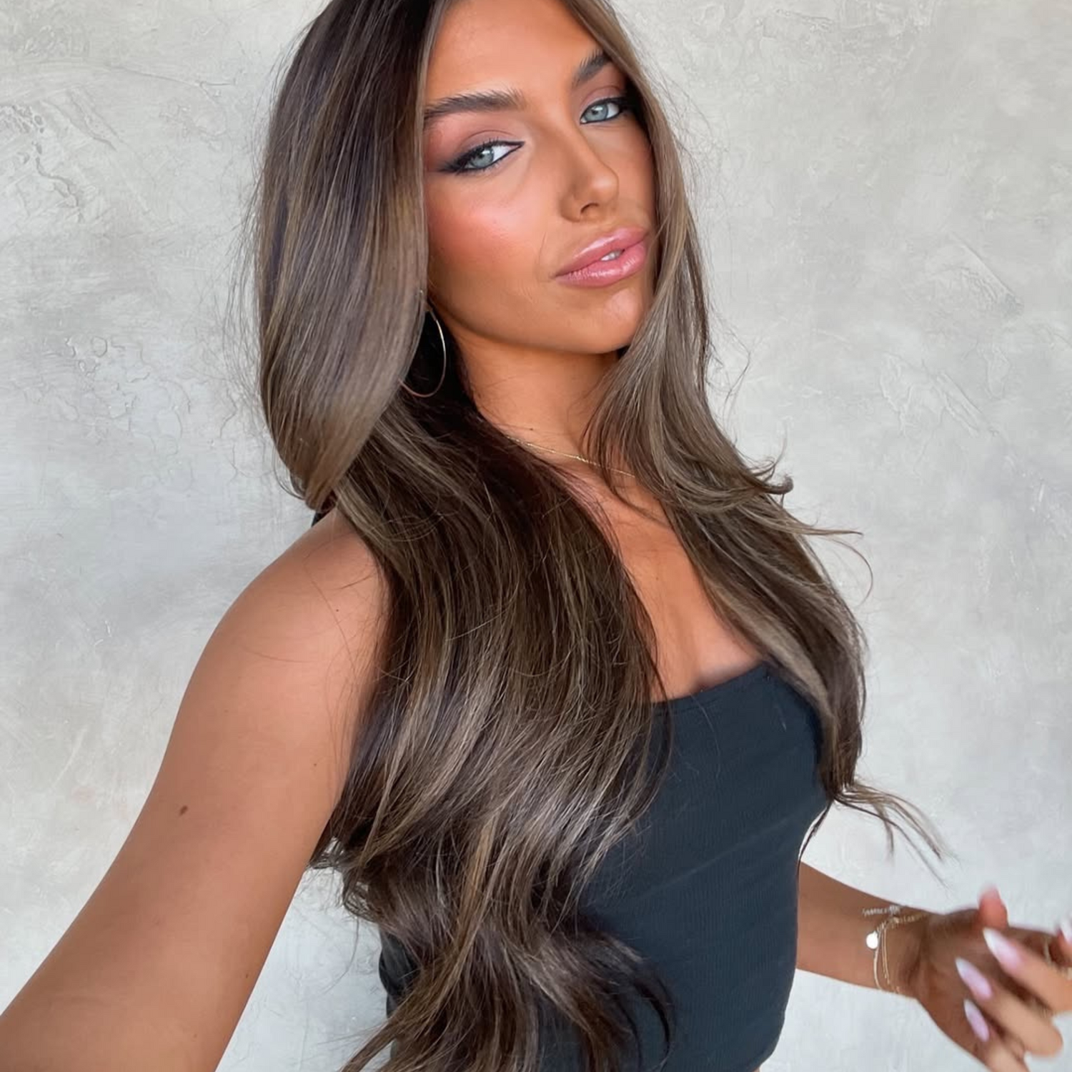 Love_The_Style_Classic_Lace_Clip_In_Human_Remy_Hair_Extensions_9_Piece_Set_Shade_5_Mocha__Medium_Brown