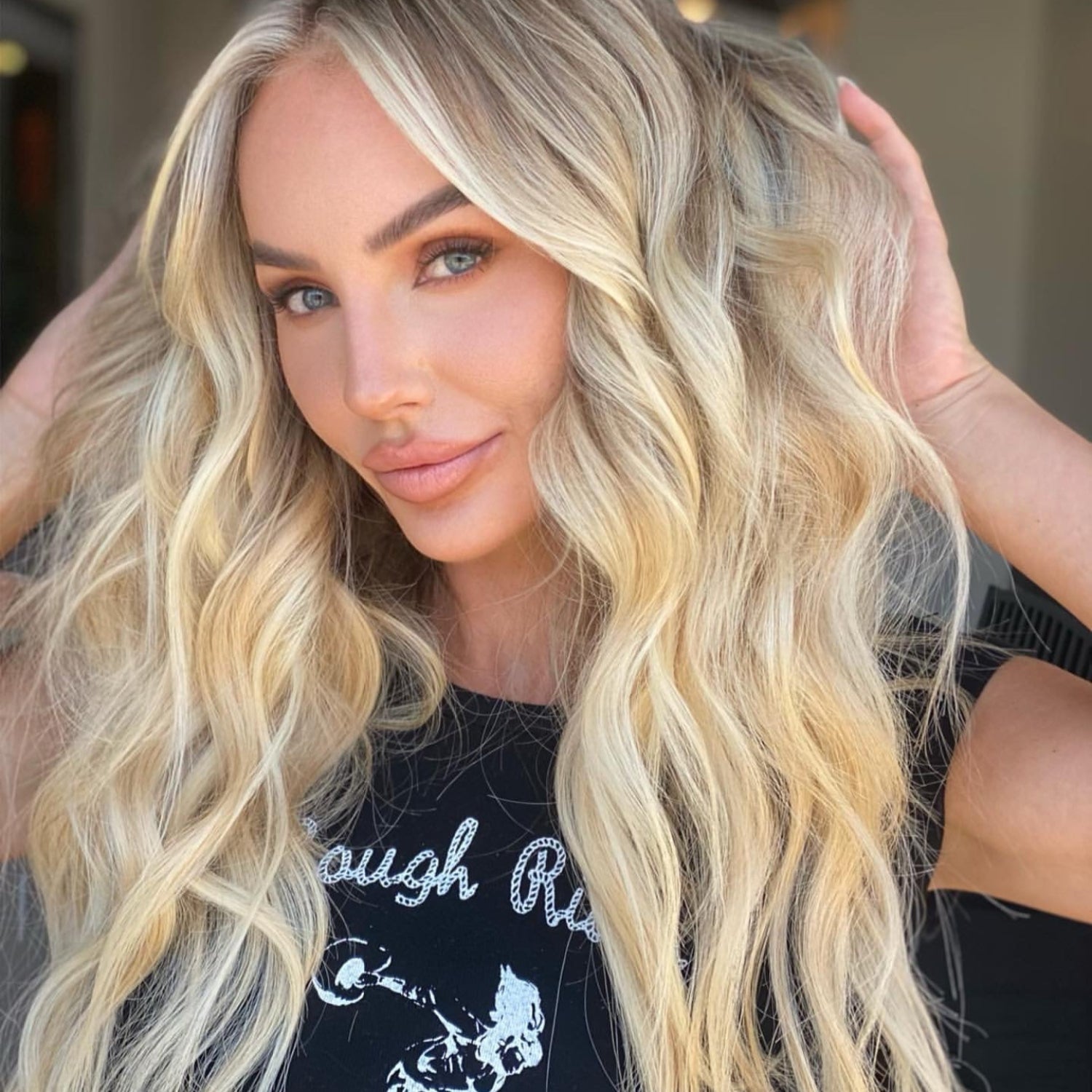 Love_The_Style_Seamless_Clip_In_Human_Remy_Hair_Extensions_9_Piece