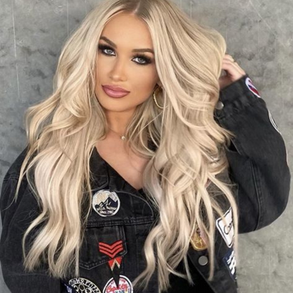 Love_The_Style_Seamless_Clip_In_Human_Remy_Hair_Extensions_5_Piece_Shade_613_Beach_Blonde