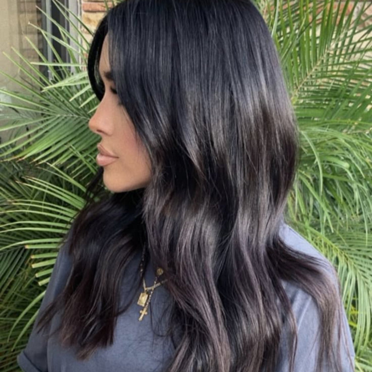 Love_The_Style_Seamless_Clip_In_Human_Remy_Hair_Extensions_9_Piece_Shade_1B_Natural_Black